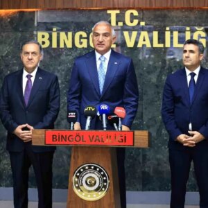 bakan ersoy turizm alaninda da ulkemizde buyuk bir devrim gerceklestirip turizmi ilk kez stratejik bir sektor ilan ettik wA4FLJkM