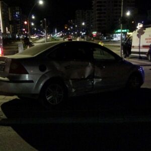 malatyada iki otomobil carpisti 4 yarali 4e9SSxqI