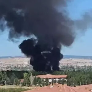 simsiyah dumanlar yukseldi kutahya hava er egitim tugay komutanliginda yangin Jv1n8dVP