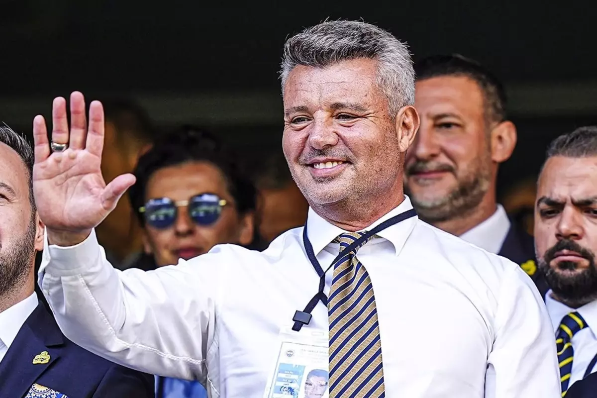 fenerbahce baskan adayi sadettin saran aciklamalarda bulunuyor j76WxBV6