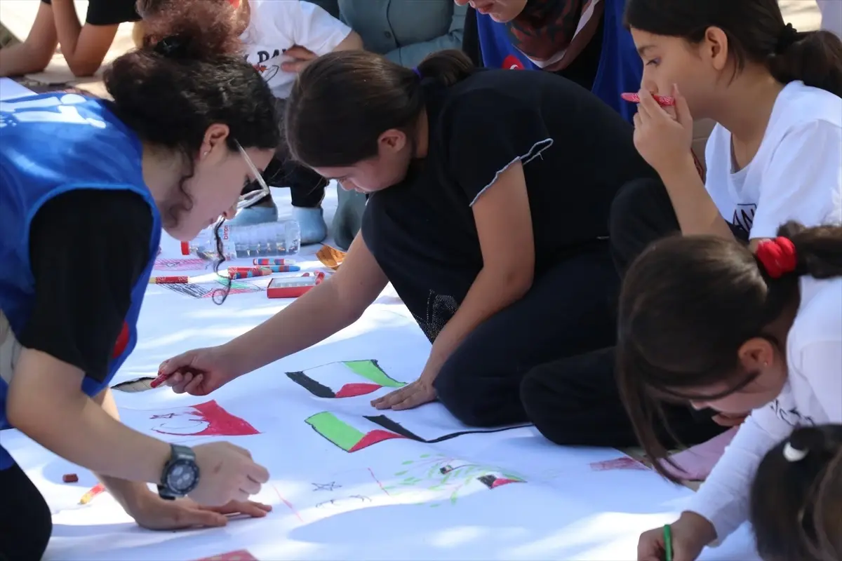 filistinli cocuklar icin resim etkinligi h3Xj3hTM