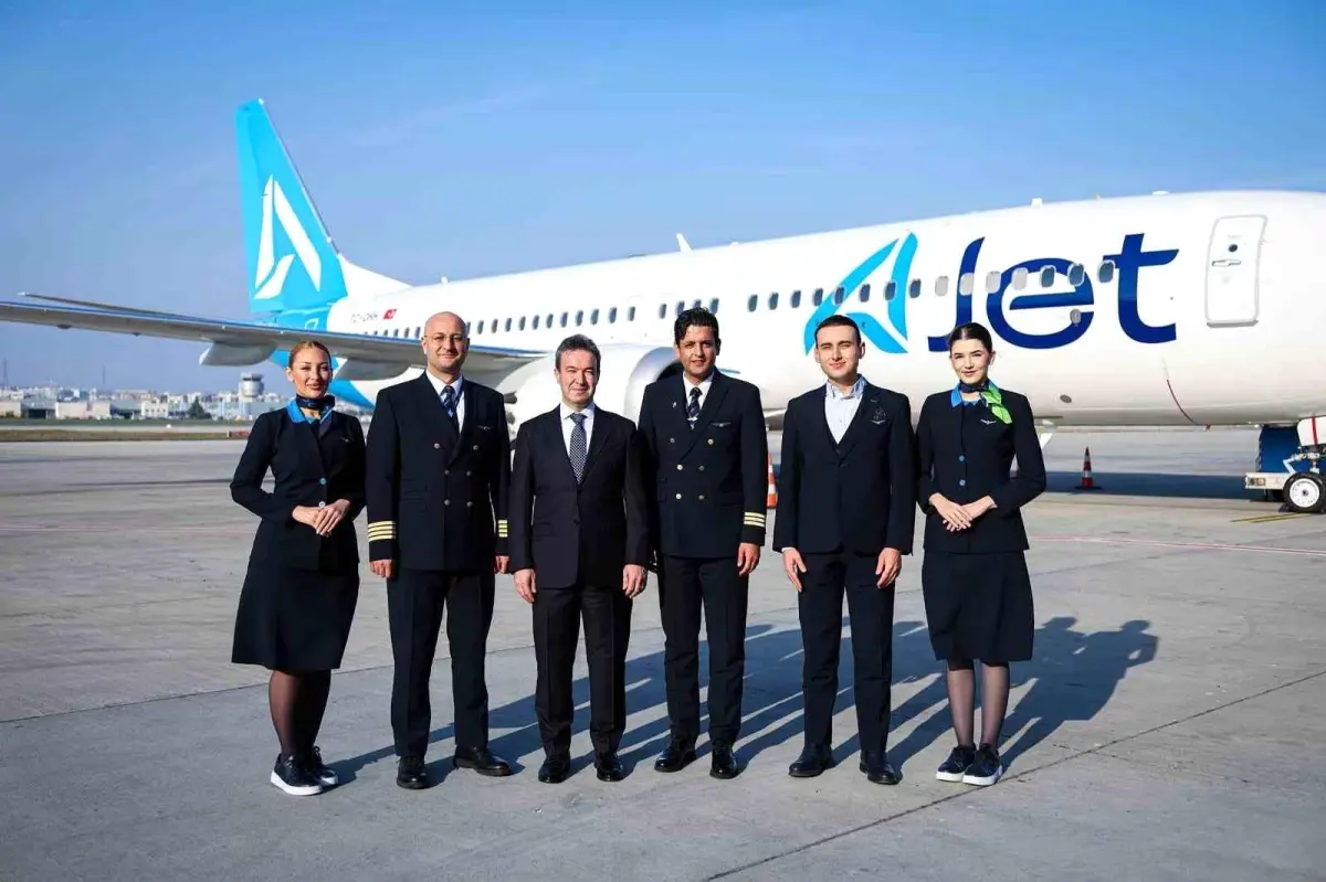 ajet yeni boeing 737 8 max ucagini filosuna ekledi E89L1vWG.jpg