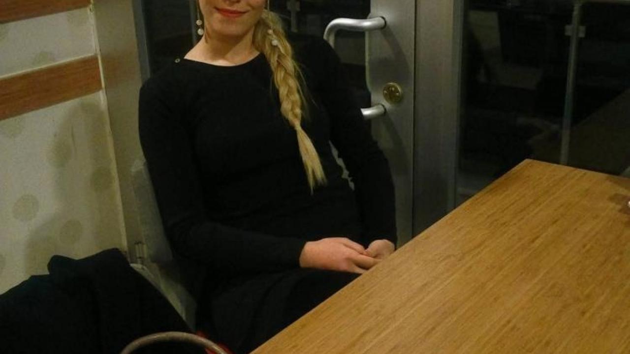 karamanda 5inci kattan dusen ogretmen hayatini kaybetti InQJUulJ.jpg