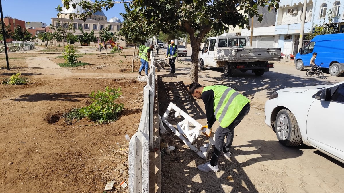 mardinde 2 cocuk parkin duvarini tekmeledi o anlar kamerada s4YeNCFx.jpg